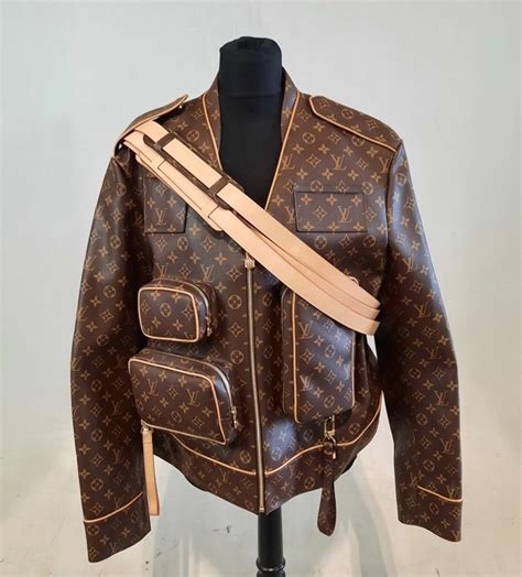 louis vuitton leren jas heren|louis vuitton men's winter coats.